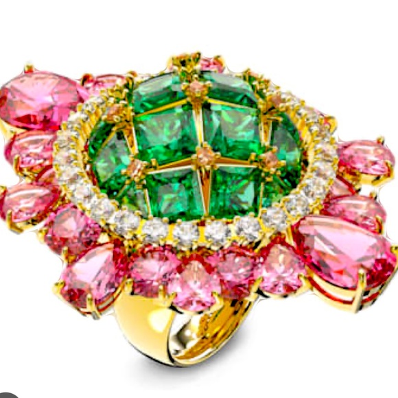 Swarovski Curiosa Cocktail Ring - Picture 1 of 2